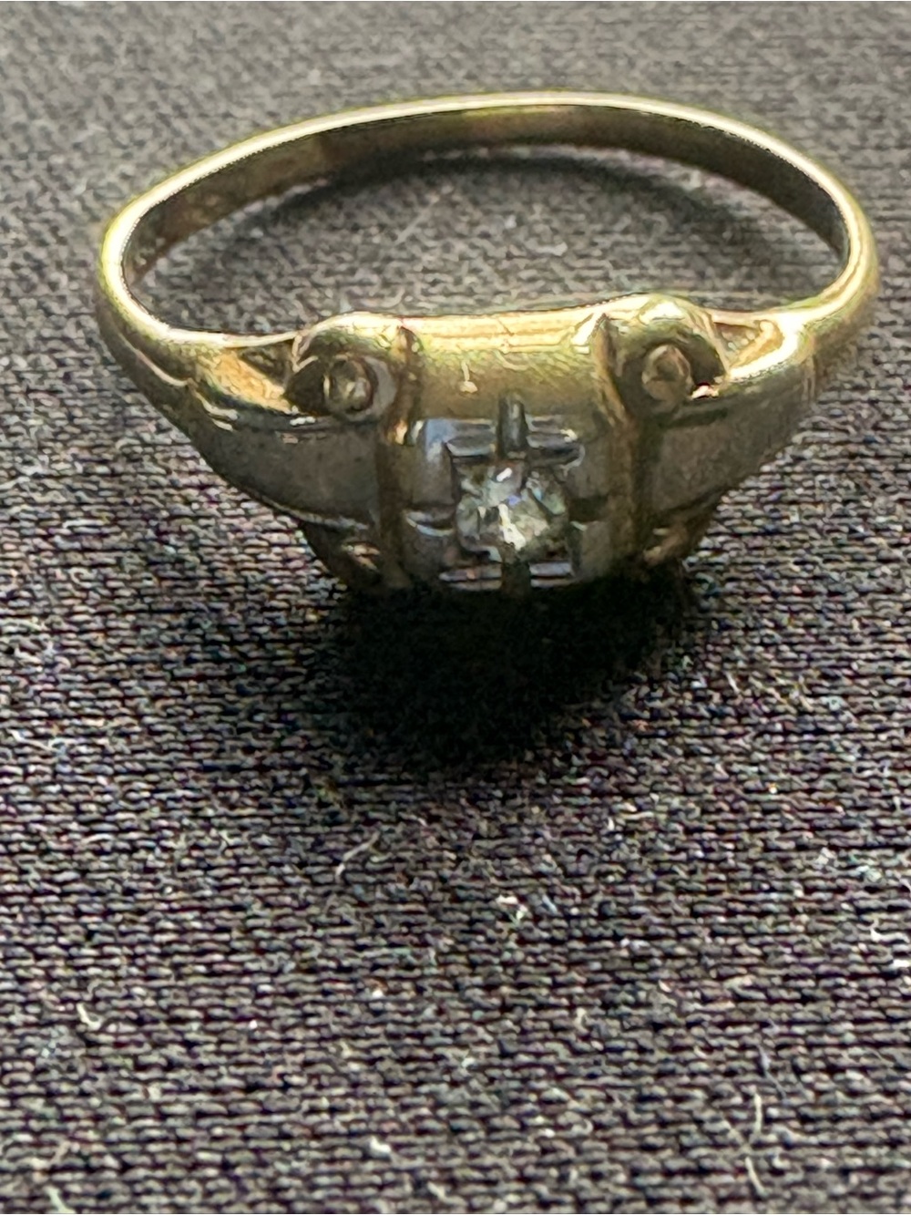 Vintage 1940s Art Deco Illusion Set Diamond Ring 14K Two-Tone Gold Size